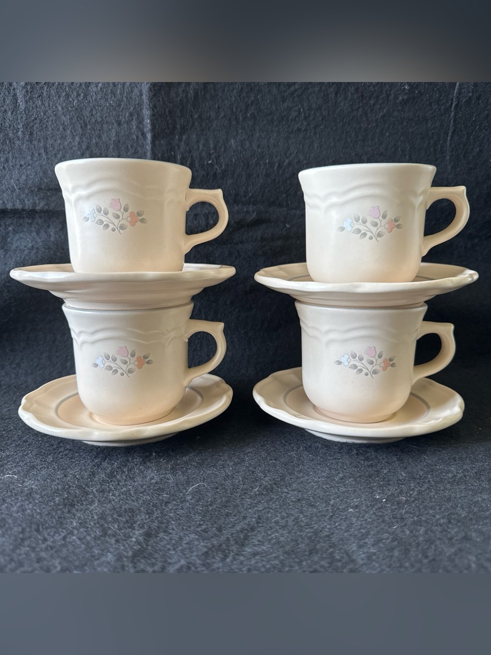 Vintage Pfaltzgraff Remembrance Set of 4 Tea Coffee Cup & Saucer Lot Stoneware